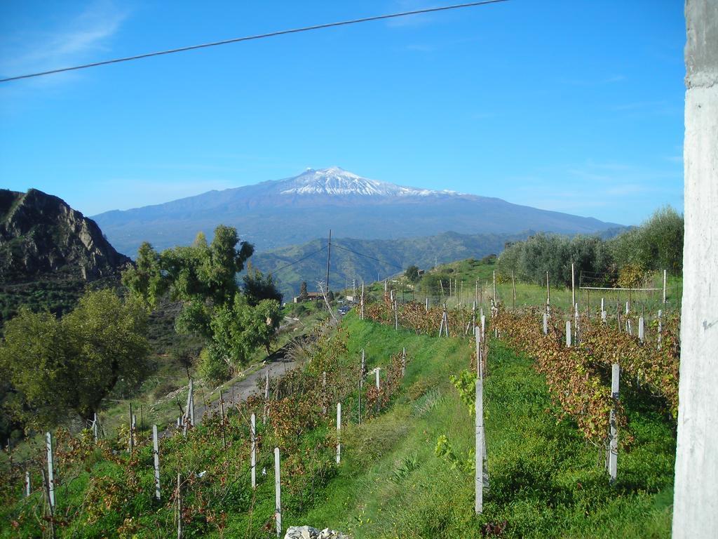 Holidaysora Taormina - Il Giardino Di Graziella Luaran gambar